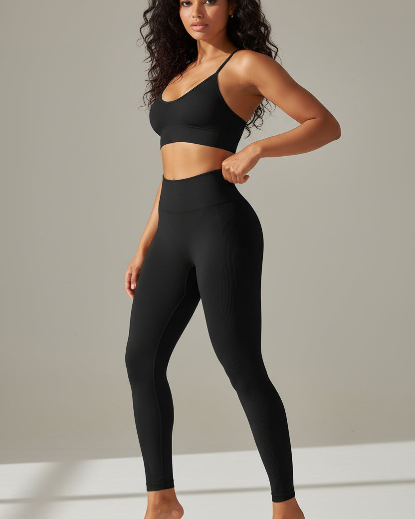 Woman wearing Luna Forza Seamless Bra & Legging Set — women's seamless activewear set, Australia