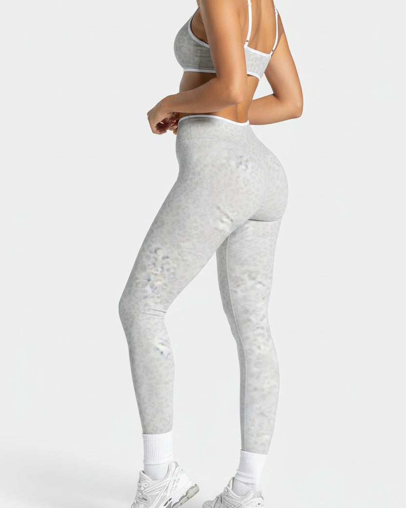Woman wearing Luna Forza Breathable Bra & Pants Set — women's activewear set, Australia