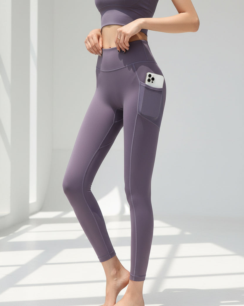 Seamless Leggings with Side Pockets — Luna Forza seamless leggings, view 2