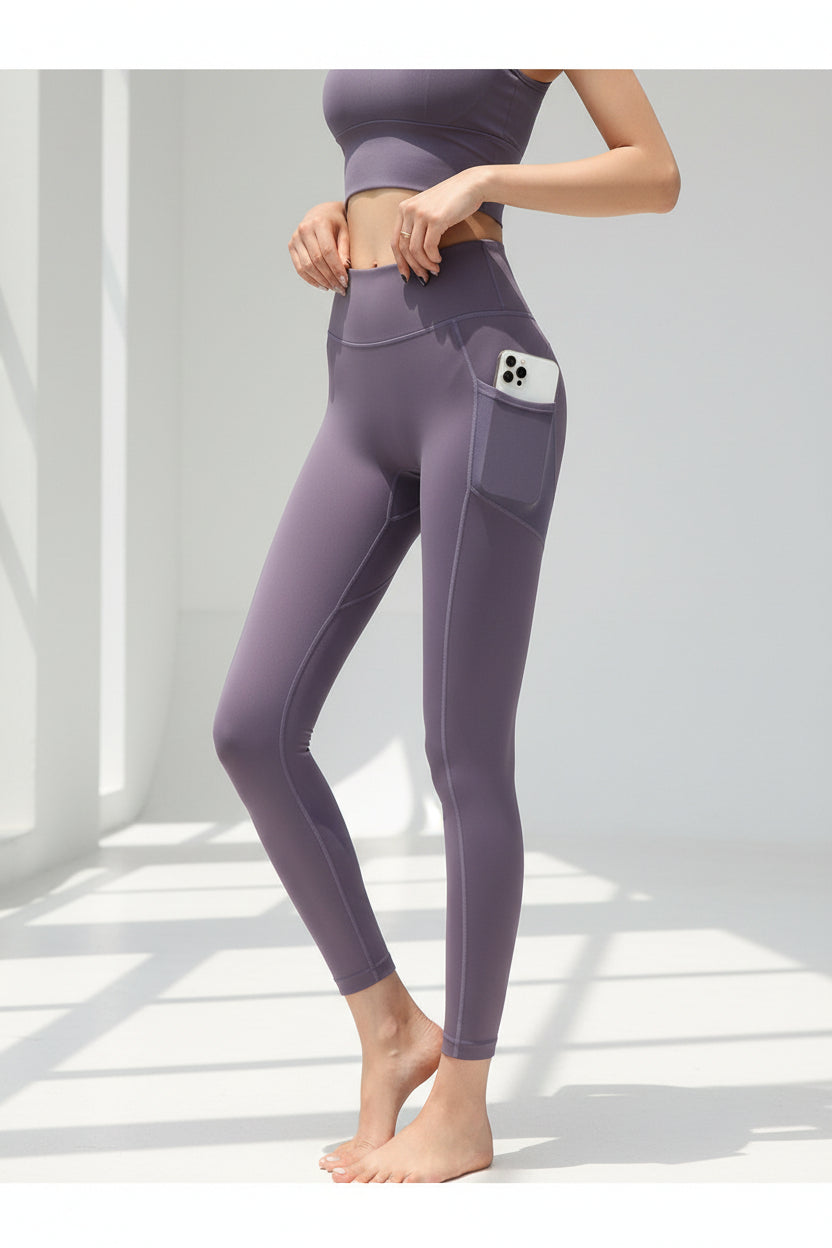 Seamless Leggings with Side Pockets — Luna Forza seamless leggings, view 2