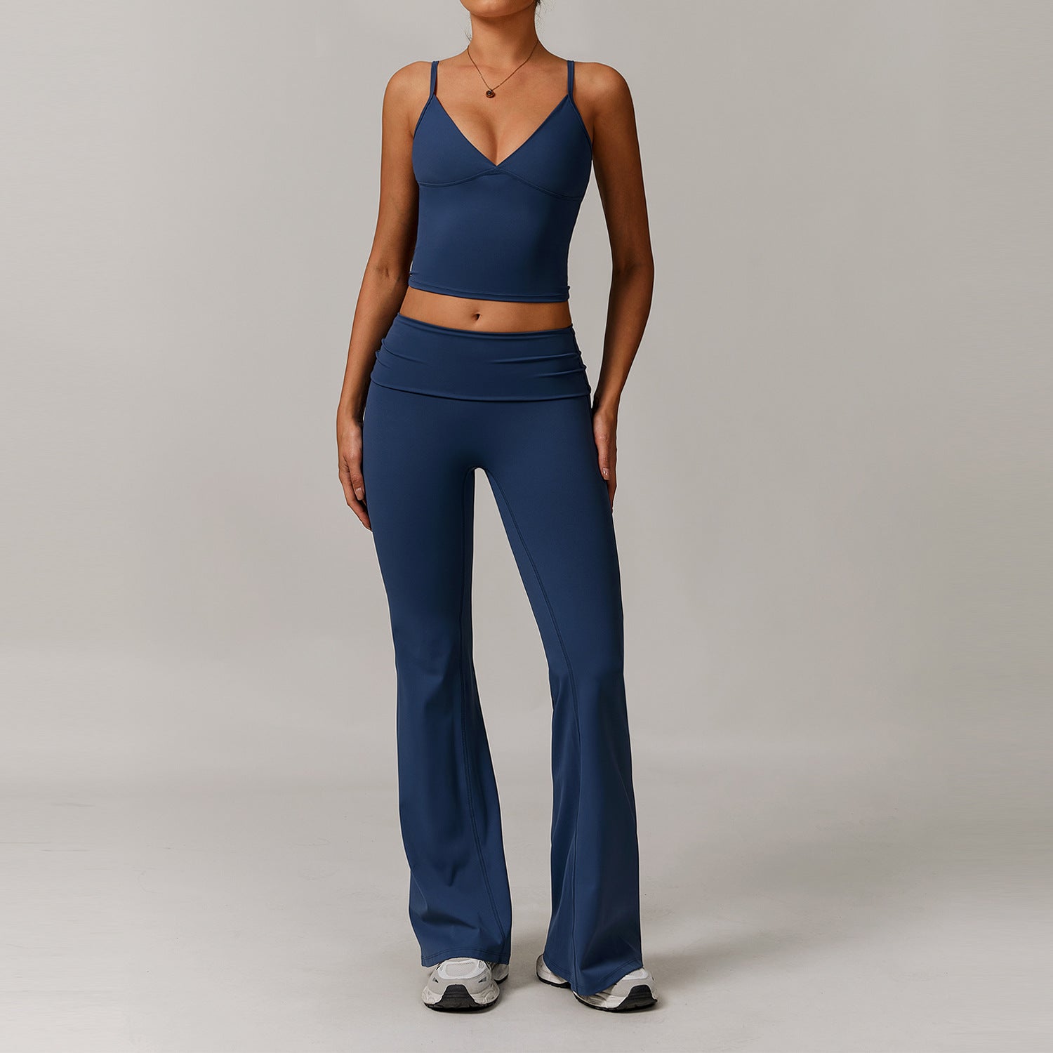Woman wearing Luna Forza All-Match Workout Outfit — women's activewear set, Australia