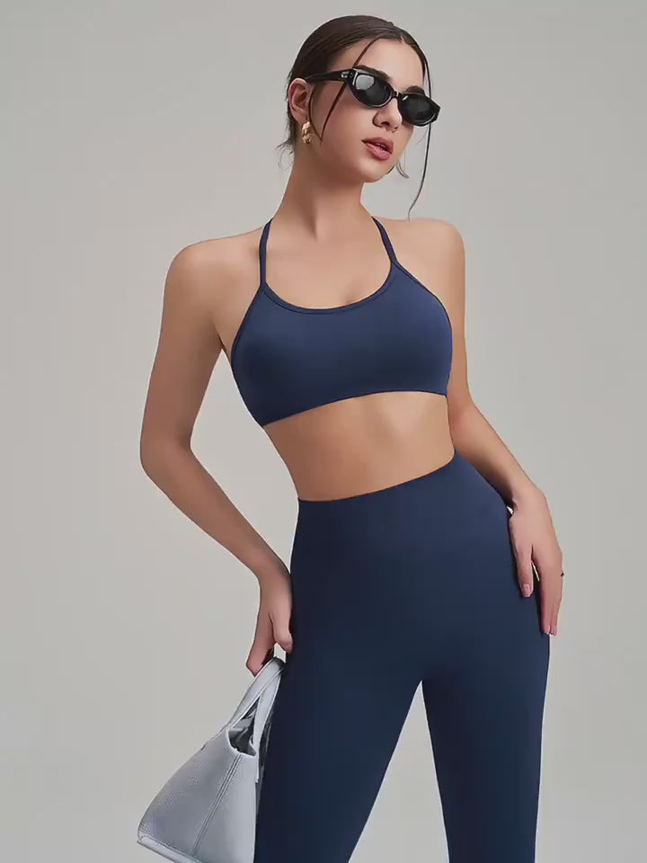 Seamless High-Waist Sculpt Leggings in motion — Luna Forza women's gym leggings